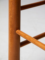 Juego de ocho sillas de haya y enea