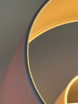 Làmpada de sobretaula de paper