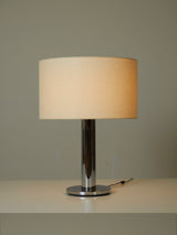 Làmpada de sobretaula cromada amb pantalla de lli