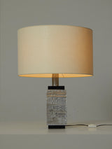 Lámpara de sobremesa brutalista