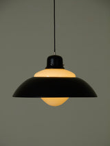 Lámpara de suspensión de hierro y opalina