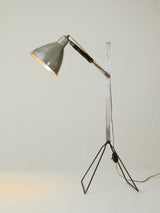 Lámpara de sobremesa de acero y madera regulable