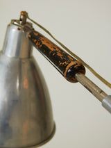 Lámpara de sobremesa de acero y madera regulable