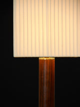 Básica Table Lamp