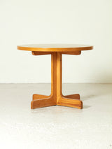 Mesa redonda de pino