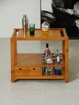 Mueble bar de pino