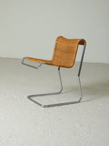 Cadira Cantilever de tub cromat i vímet