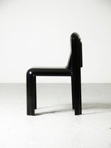 Cadira de fibra de vidre negra