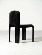 Cadira de fibra de vidre negra