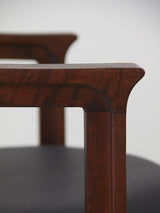 Parella de butaques de noguera