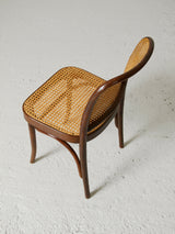 Cadira Thonet de fusta i reixeta