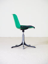 Modus Swivel Chair
