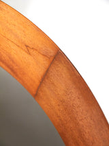 Juego de cuatro sillas de madera y piel