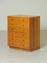 Oak Chest of Drawers