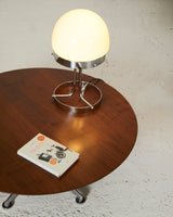 Mesas de centro de pie cromado y madera