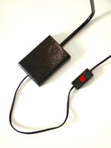 Làmpada de sobretaula postmoderna de ferro i llumenera