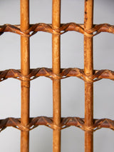 Juego de seis sillas de caña y hierro