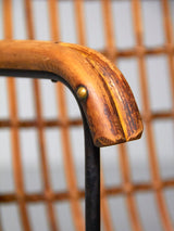 Juego de seis sillas de caña y hierro