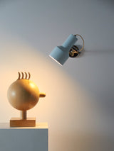 Aplique de hierro cromado y blanco