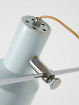 Aplique de hierro cromado y blanco