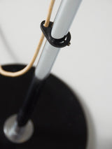 Lámpara de pie y pantalla redonda