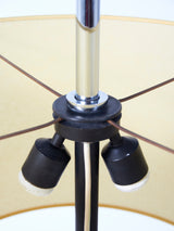 Lámpara de pie y pantalla redonda