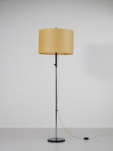 Lámpara de pie y pantalla redonda