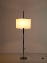 Lámpara de pie y pantalla redonda