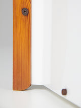 Lámpara de sobremesa en pino y metacrilato II