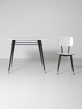 Joc de taula i cadires de fòrmica