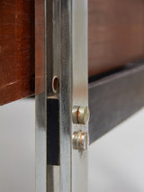 Escritorio de madera y pletina