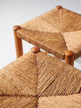 Taburete de pino y enea