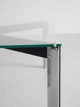 Mesa de centro de vidrio y hierro