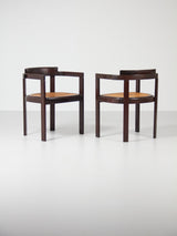 Pareja de sillas de madera de ukola y ratán