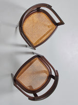 Pareja de sillas de madera de ukola y ratán