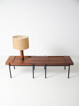 Banco de madera y hierro