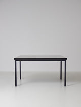 Taula de centre negre de ferro i fusta