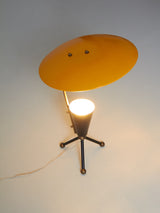 Làmpada de sobretaula francesa amb detalls en llautó