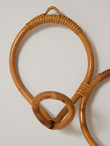 Perchero de caña de manila 201