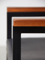 Pareja de sillones de hierro, madera y skay