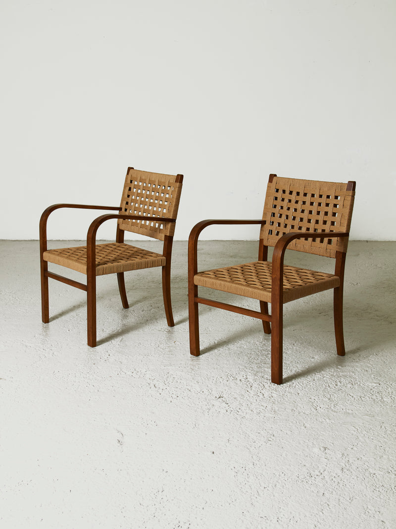 Parella de butaques de fusta i corda