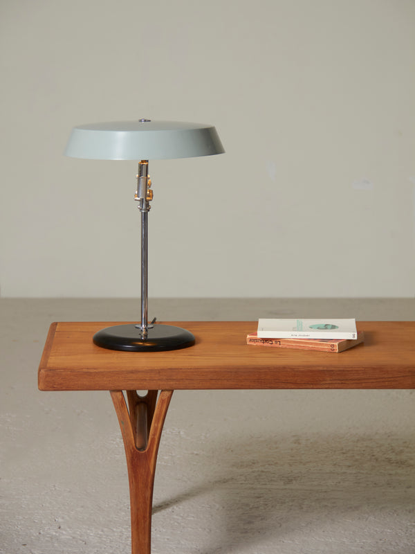 Articulated Table Lamp