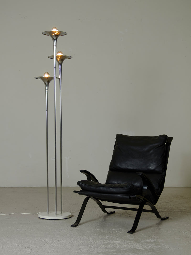 Làmpada de peu trompeta