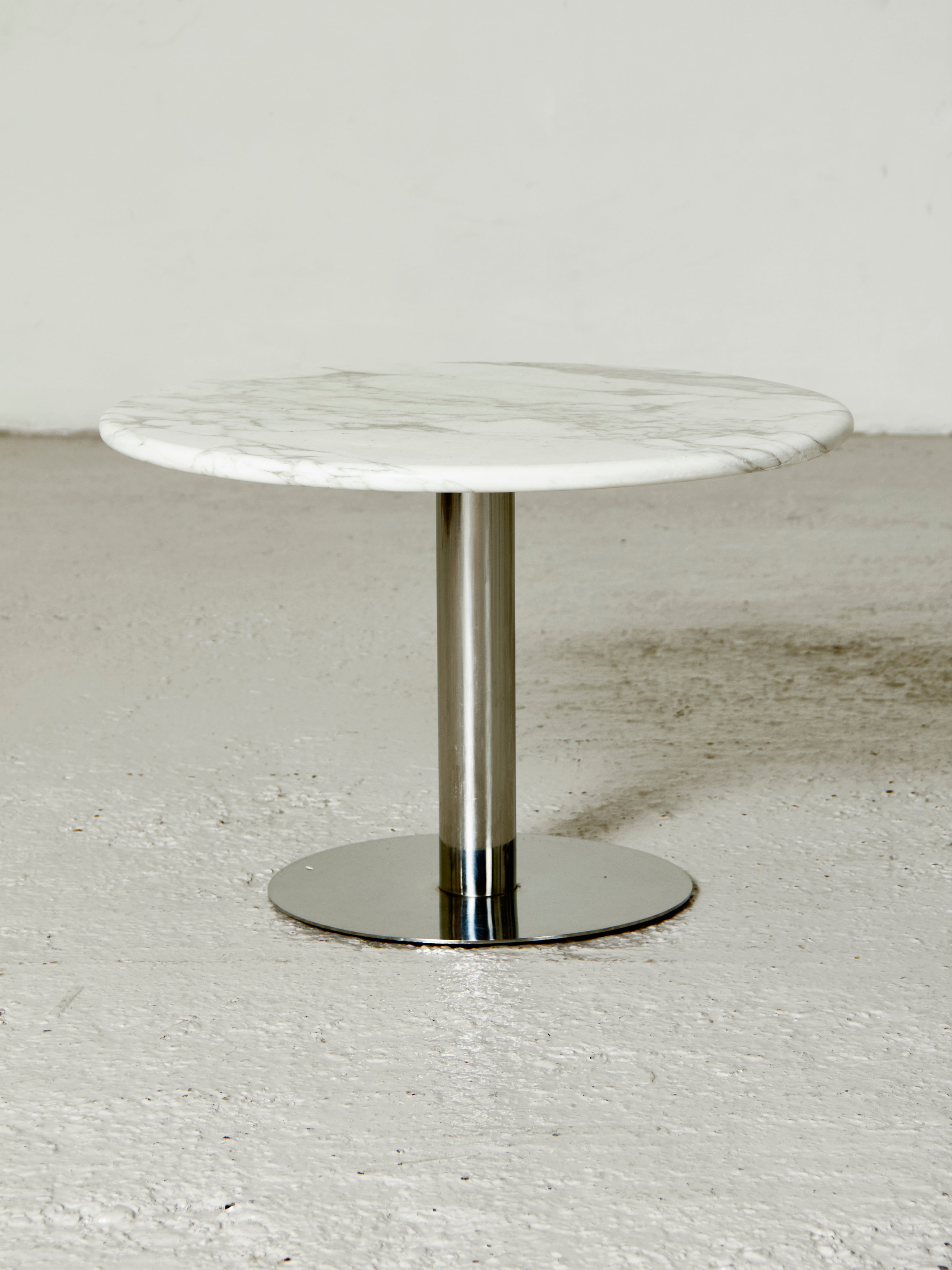 Novak Side Table – Fenix Originals