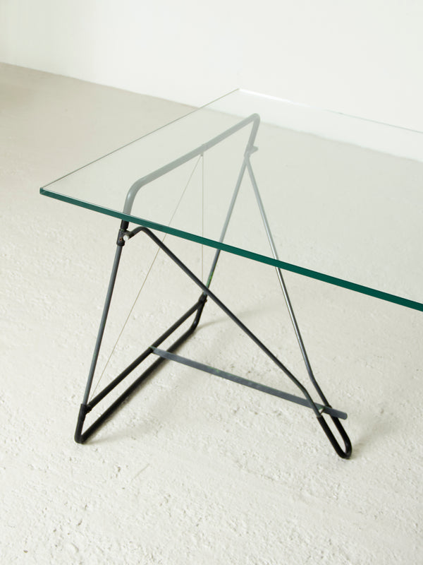 Dípode Table