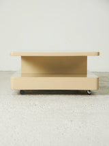 Mesa de centro de fibra de vidrio rectangular baja