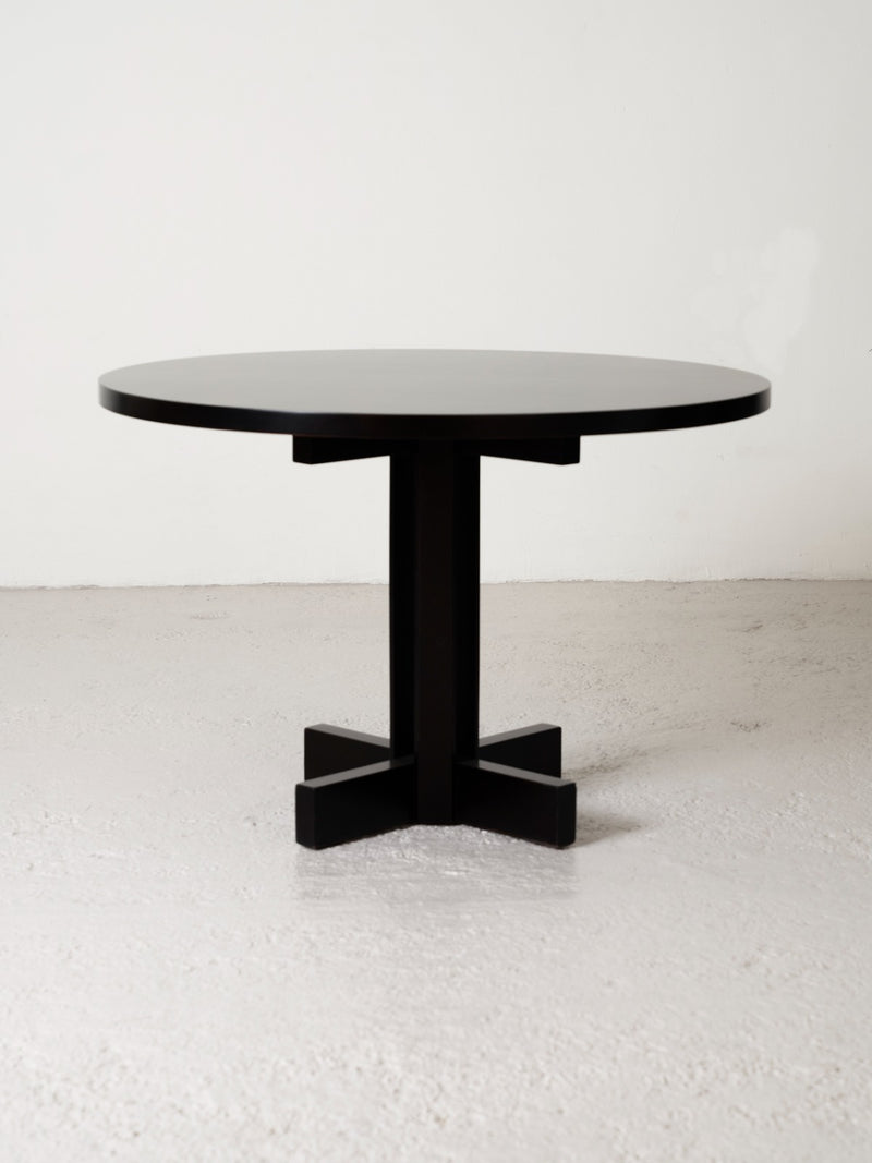 Altar Ukola Dining Table