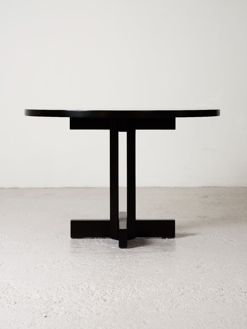 Altar Ukola Dining Table