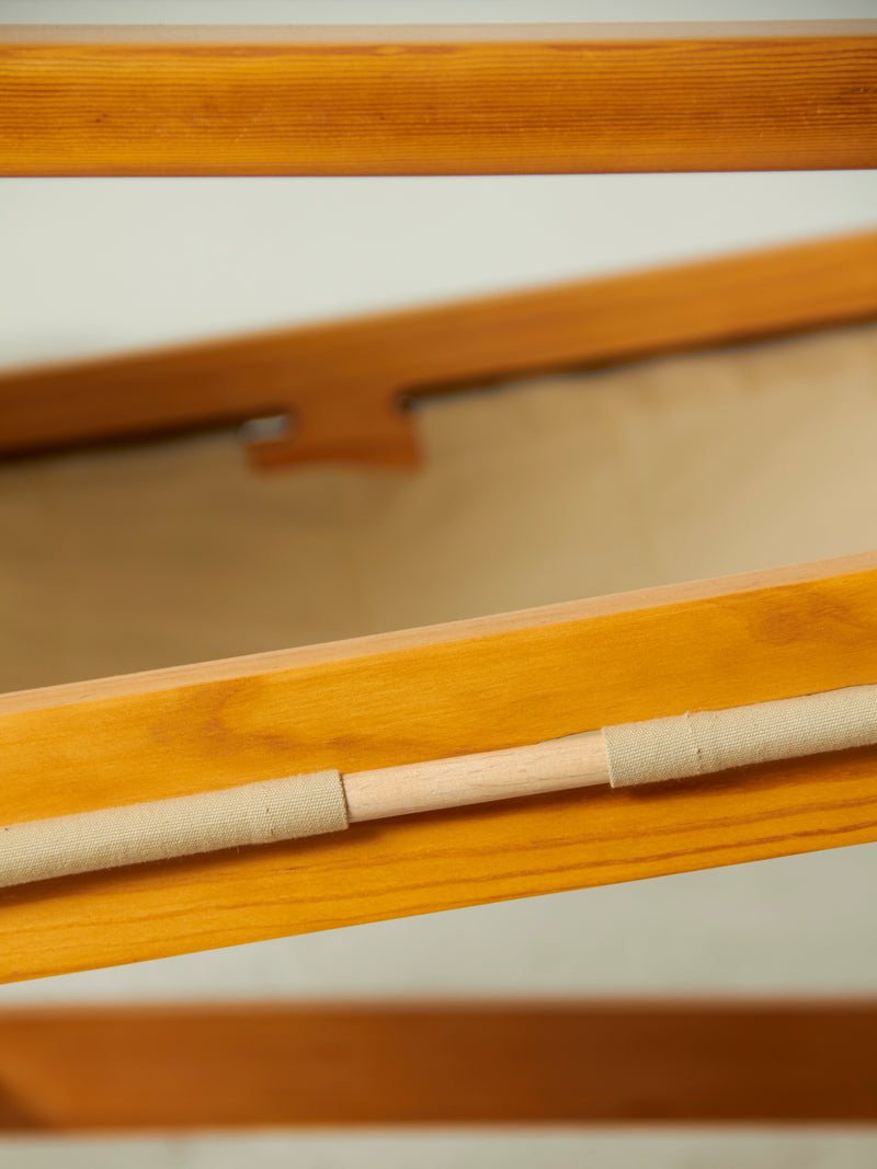 Butaca de pi i lona beige