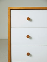 Calaixera de roure i fòrmica blanca